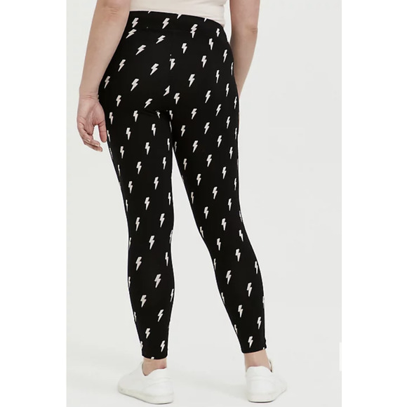 torrid Pants - Torrid Black Leggings with Lightening
